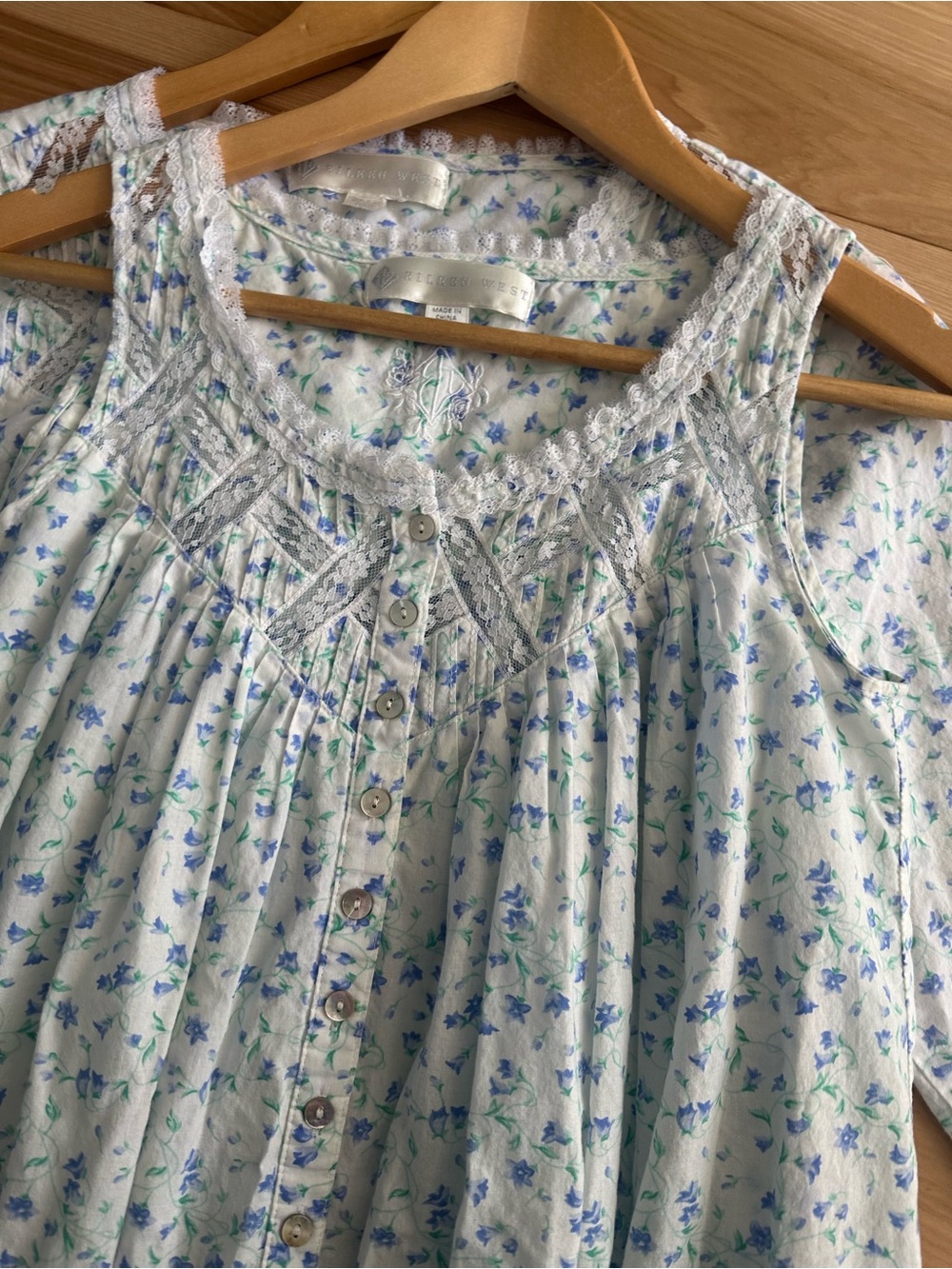 Eileen West Nightgown & Robe Set - Blue Floral Cotton - XS - Picture 7 of 11